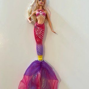 Barbie The Pearl Princess Lumina Mermaid dol 2013